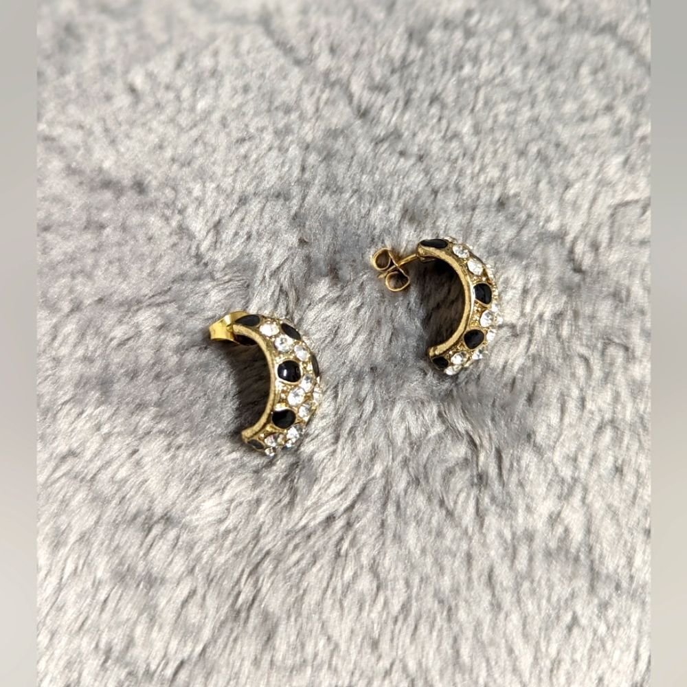 Vintage Small Half Hoop Black Enamel and Clear Rhinestone Pierced Earrings - Picture 6 of 10